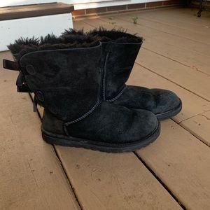 Black Uggs